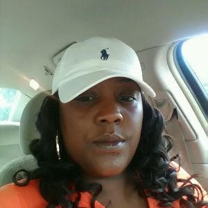 Meet your Posher, Rhonda